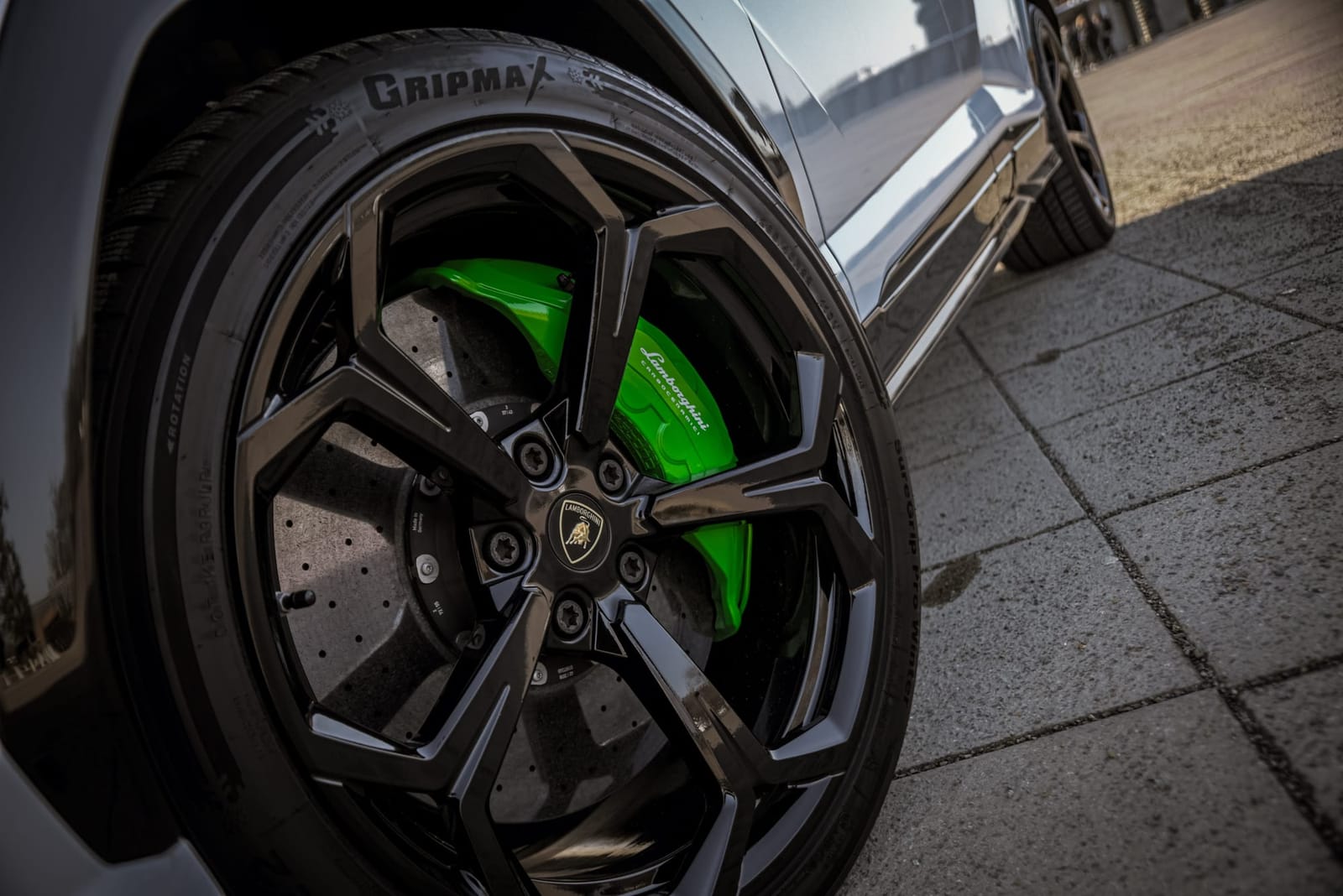 Lamborghini Urus Lambo mieten Berlin Autovermietung Sportwagen Exot SUV Lambo – Thumbnail 6