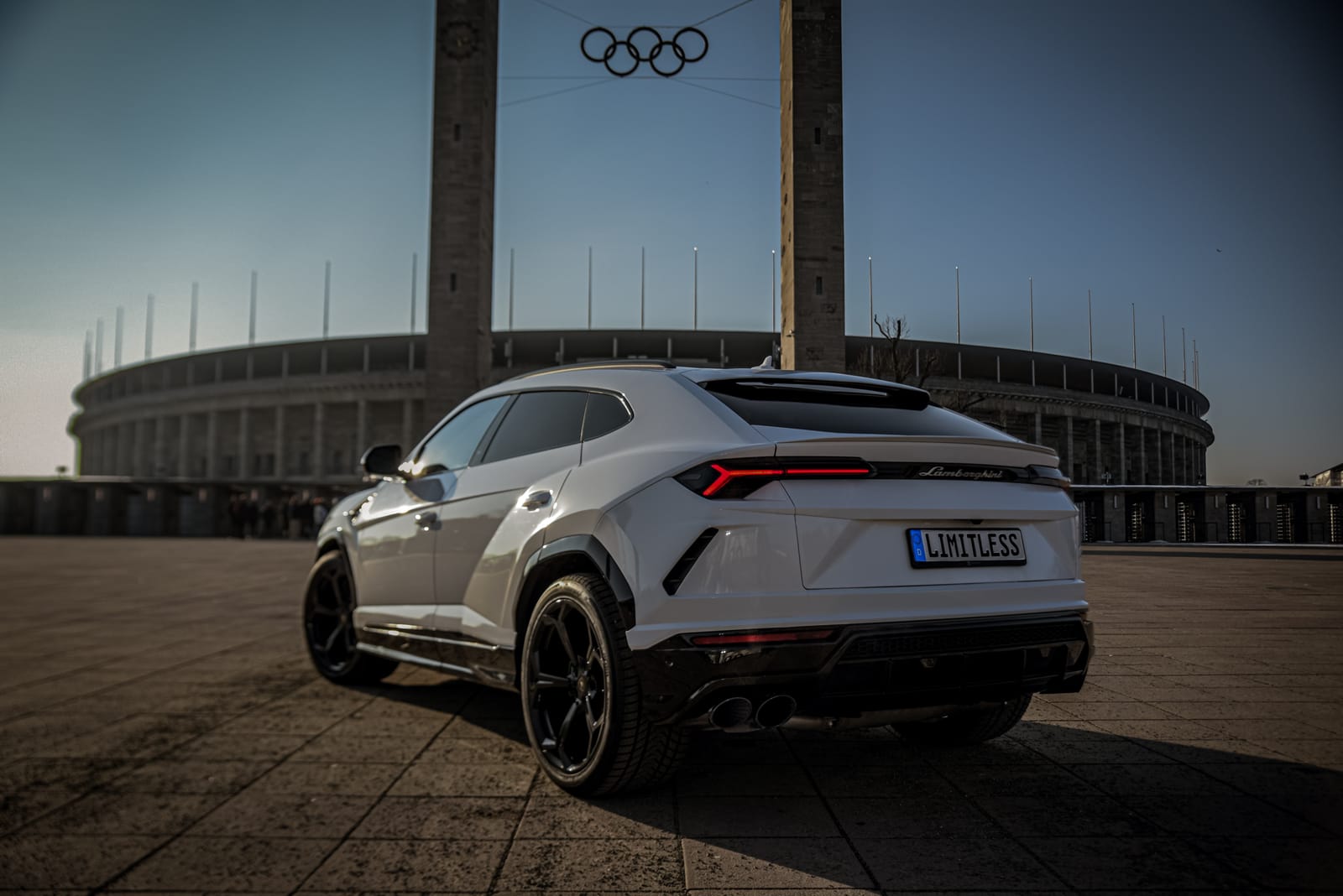 Lamborghini Urus Lambo mieten Berlin Autovermietung Sportwagen Exot SUV Lambo – 2