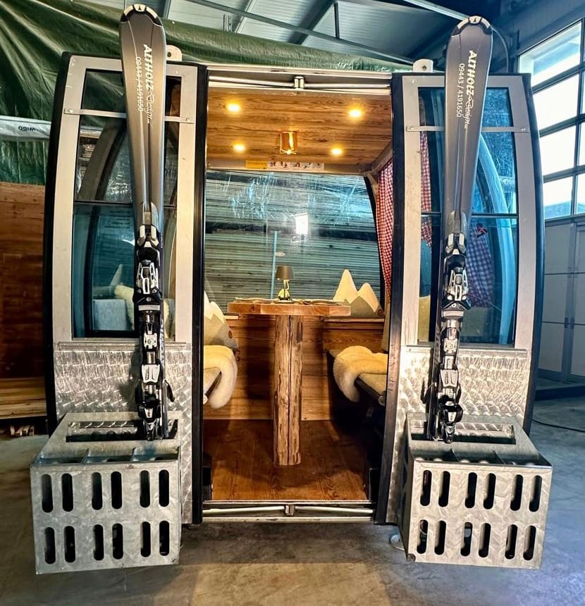 Skigondel mieten Gondel rent Luxus-Gondel Seilbahn Berggondel Hütte Alm Ski Location – 2