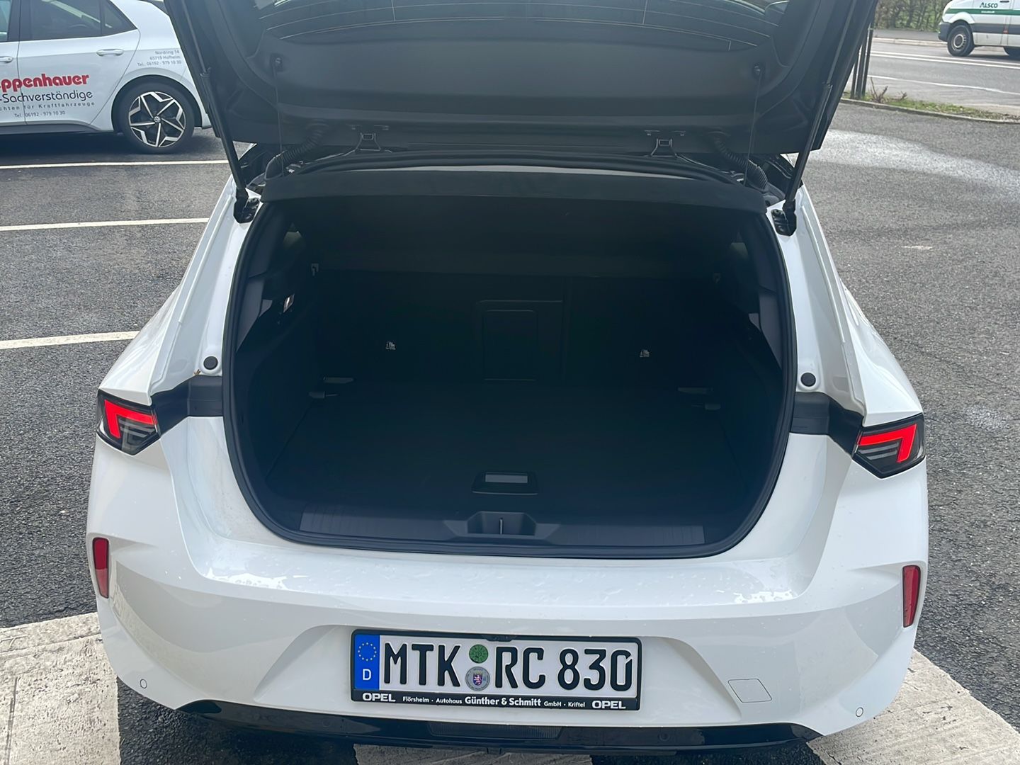 Opel Astra-L Limousine 5 türig – 4