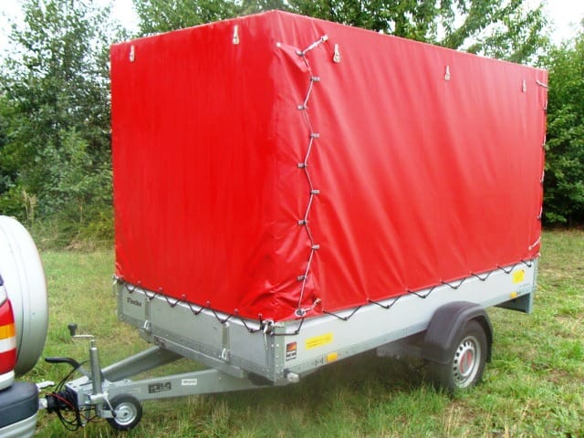 Plananhänger gebremst 1300 kg mit Stehhöhe  – 100 km/h 3010 x 1530 x 1800 = 8,29 m³ Nutzlast ca. 950