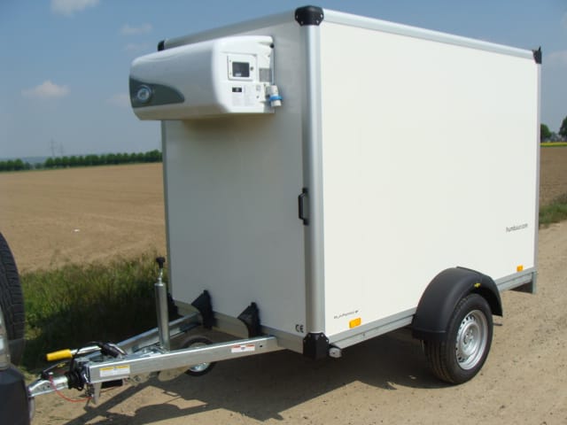 Kühlanhänger 1300 kg einachser 2515 x 1330 x 1685 mm bis plus 2°C Kühlung – 100 km/h