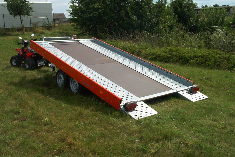 PKW Transporter Autotransporter kippbar 2500 kg gebremst 100 km/h 4010 x 2030 x 150 Nutzlast 1750 kg