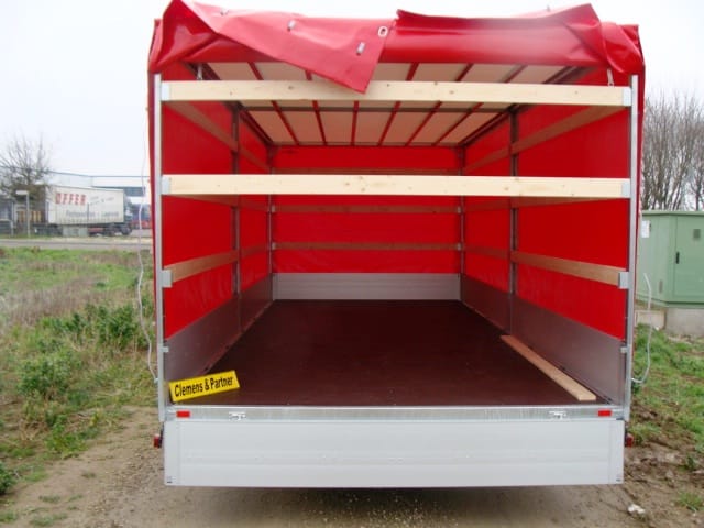 Geschlossener 6 m Autotransporter PKW Transportanhänger 3500 kg 100 km/h 6220 x 2470 x 2000 mm – 2