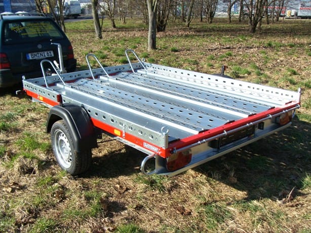 Motorradanhänger 1300 kg gebremsten 1 bis 2 Motorräder 100 km/h 2510 x 1530 x 100  Nutzlast 950 kg – 4