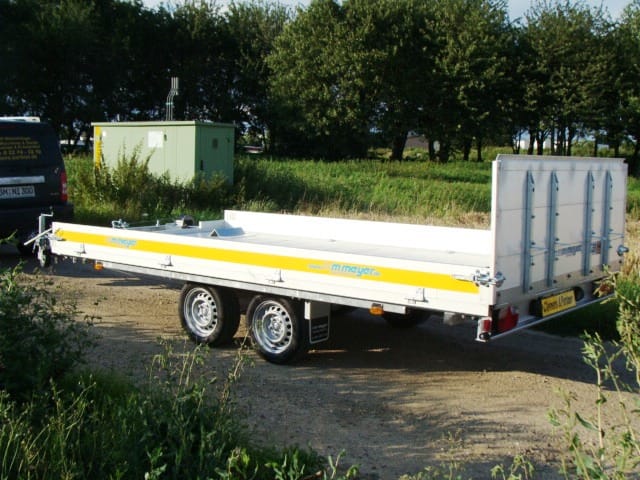 Baggertransporter Maschinentransporter Langzeitmiete besonders günstig mieten ab 2 Monaten Miete – 3