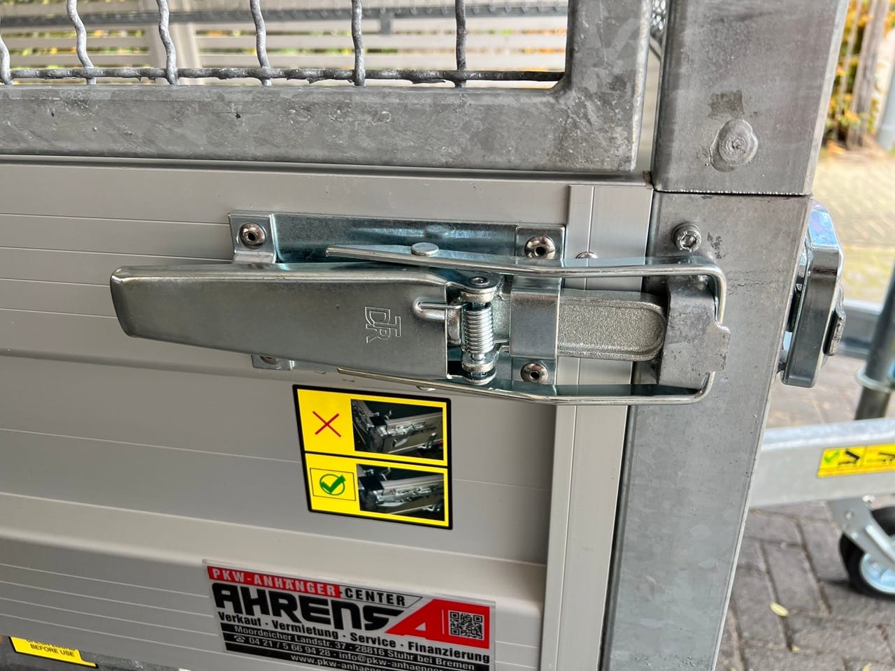 3-Seiten-Kipper mit hydraulischer Pumpe – 5