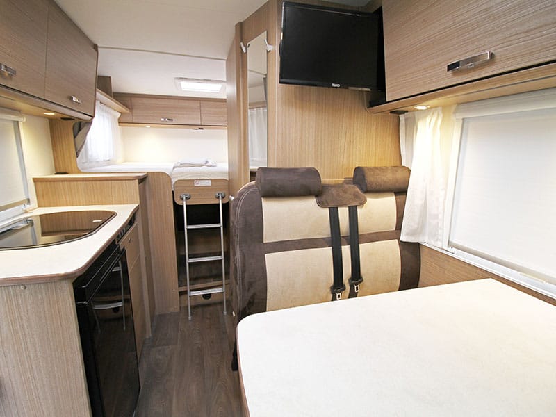 Wohnmobil Carado V337 – 3