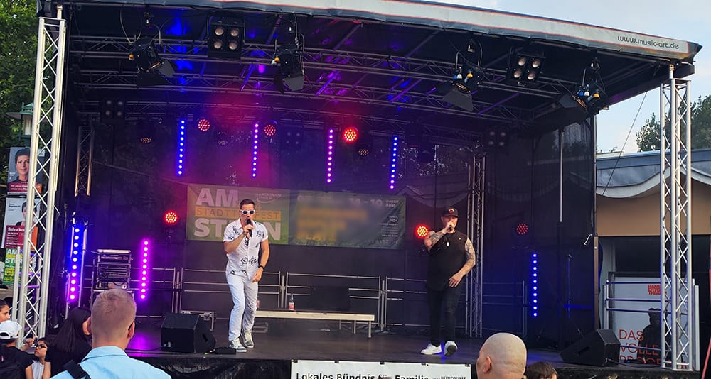 Bühne 45m² – Multistage für Stadtfest, Kundgebung, Präsentation, Roadshow, Events und Konzert