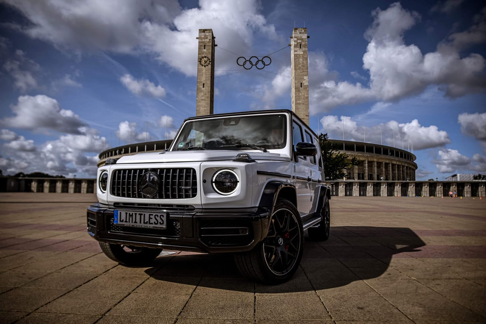 Mercedes-Benz G63 AMG Weiß 2024 mieten SUV G-Klasse G 63 Hochzeitsauto Sportwagen