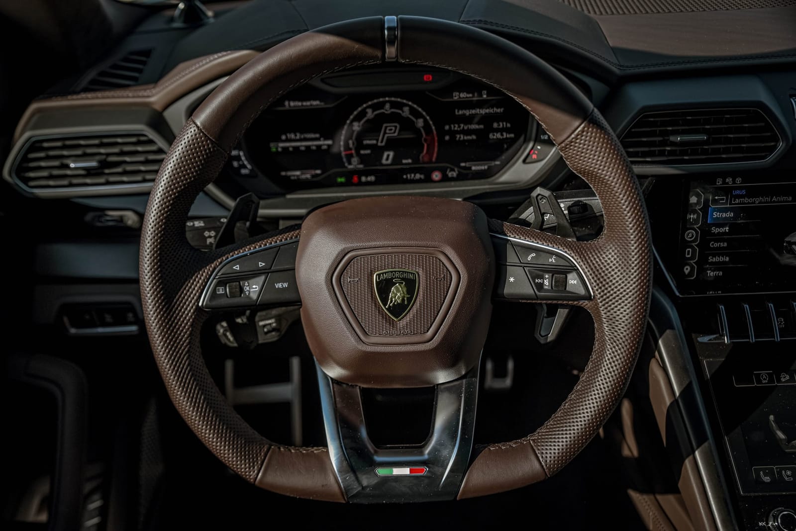 Lamborghini Urus S mieten Lambo SUV Sportwagen Hochzeitsauto Exot – Thumbnail 8