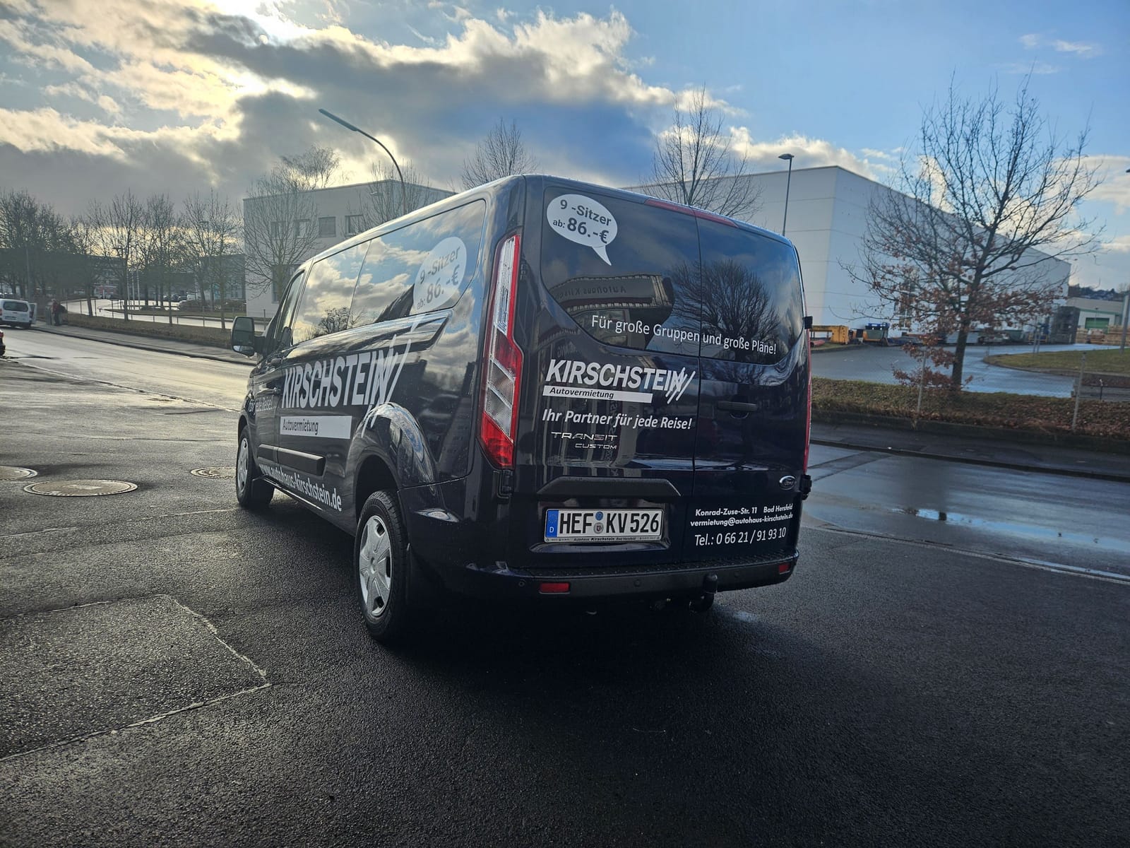 Ford Transit, Bus 9 Sitzer, Transporter mit Anhängerkupplung – 2