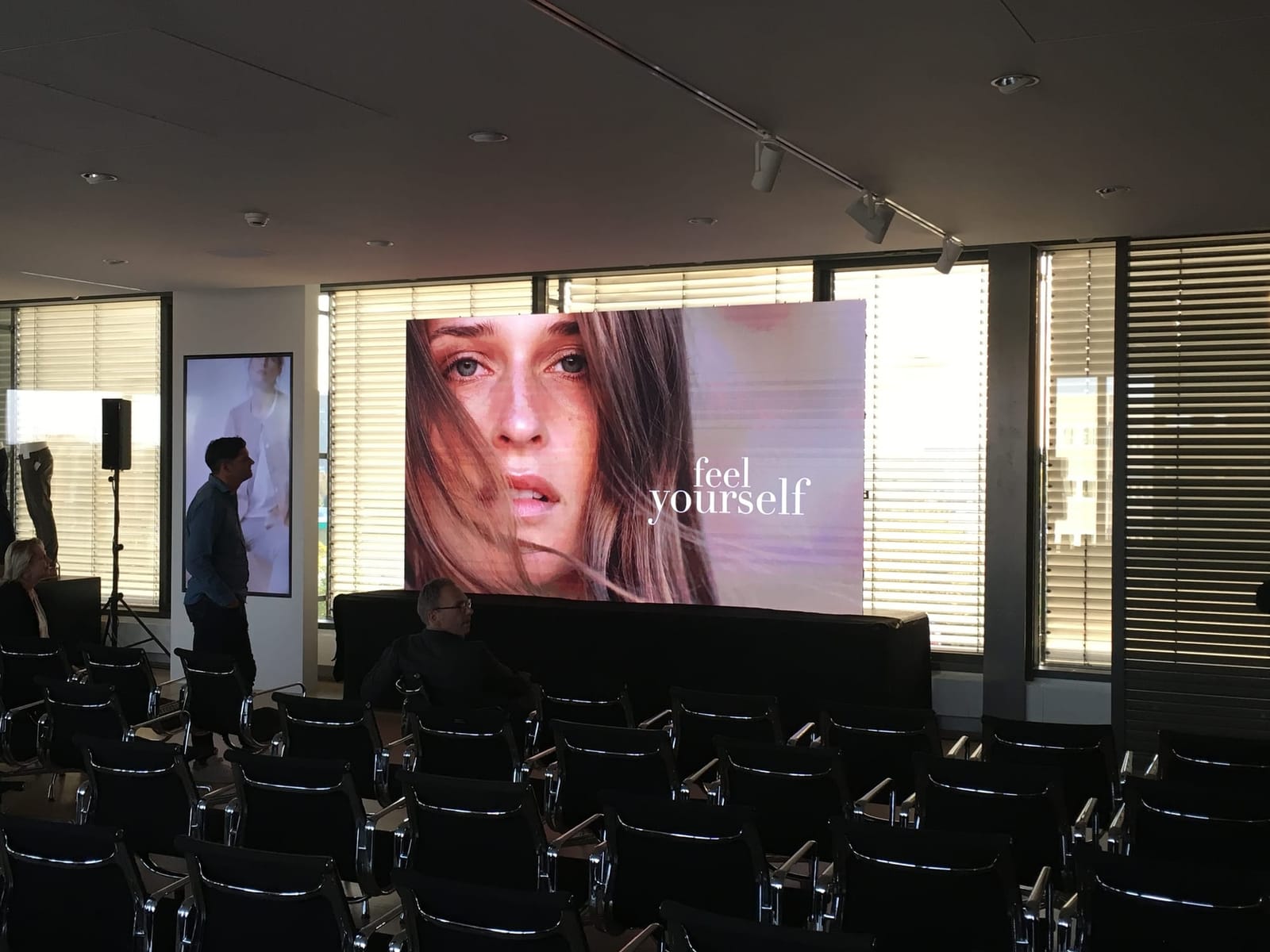 LED-Wände mieten für Messe, Event ; Markenauftritt, LED Videowand, LED Wall, Großbildleinwand – 2