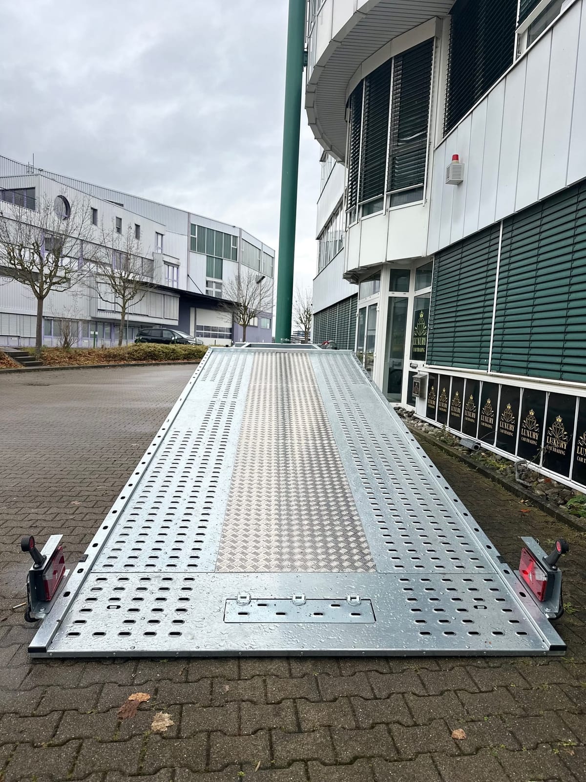 Autotransporter Anhänger Kippbar Autoanhänger 3500 kg Wohnmobil Wohnwagen Baugeräte Transporter – 4