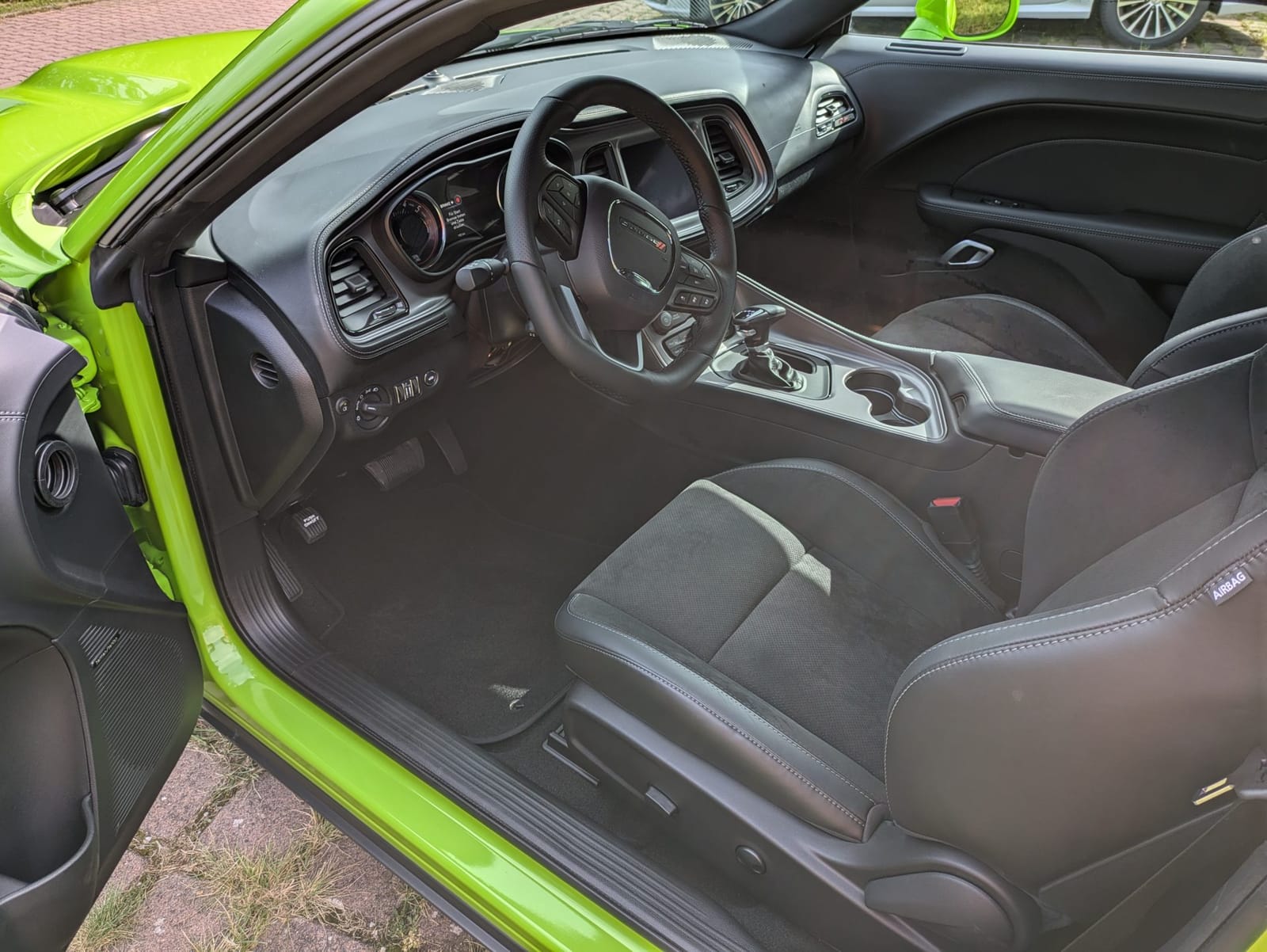 DODGE CHALLENGER R/T 6.4 V8-Last Call Edition – 4